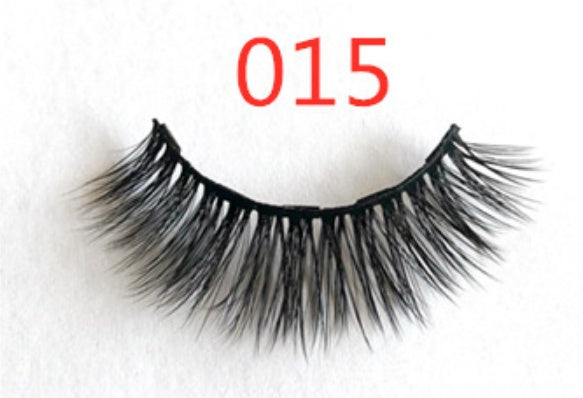 A Pair of Magnetic False Eyelashes with Magnets in Fashion