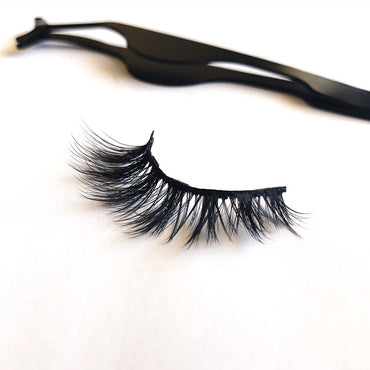 A Pair of Magnetic False Eyelashes with Magnets in Fashion